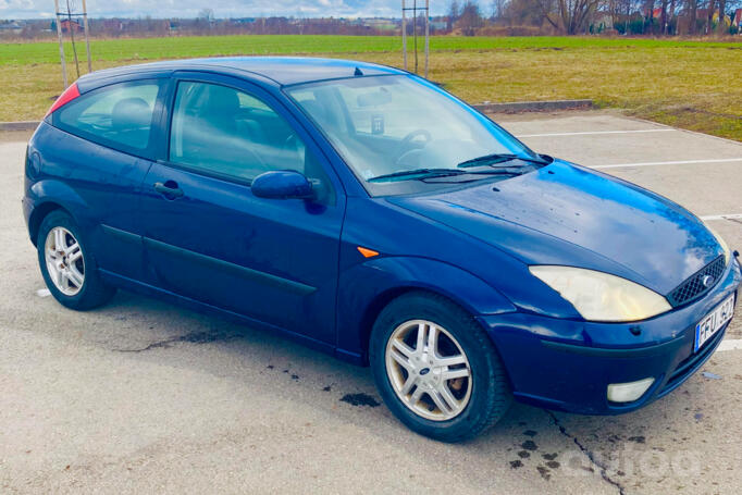 Ford Focus 1 generation Hatchback 3-doors