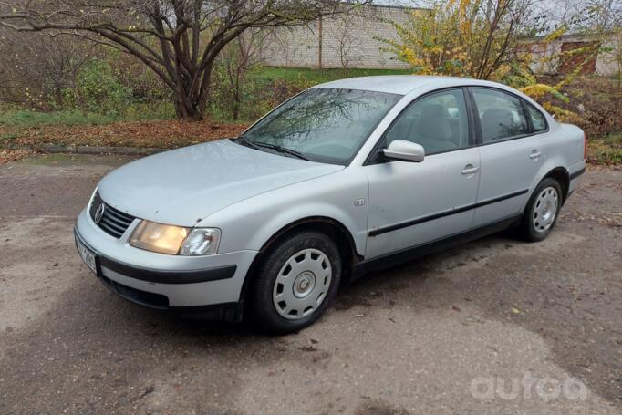 Volkswagen Passat B5 Sedan 4-doors