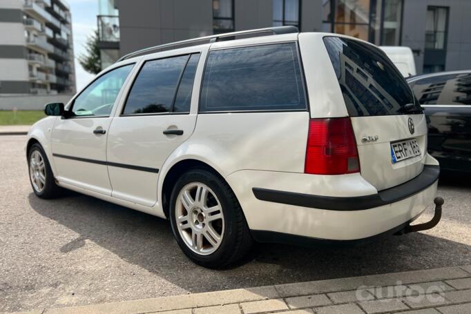 Volkswagen Golf 4 generation wagon