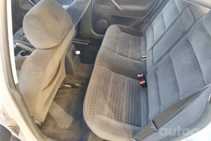 Volkswagen Passat B5.5 [restyling] Sedan