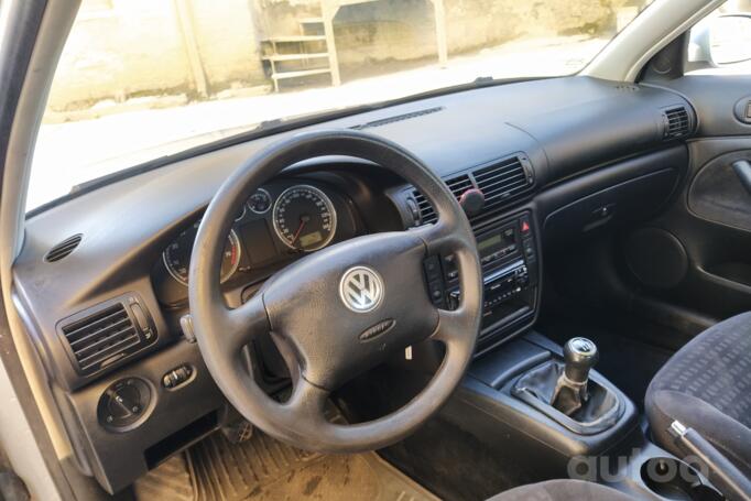 Volkswagen Passat B5.5 [restyling] Sedan