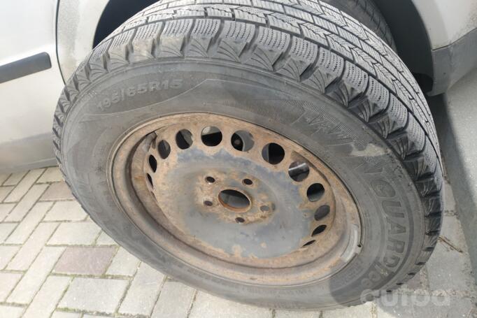 Volkswagen Passat B5.5 [restyling] Sedan