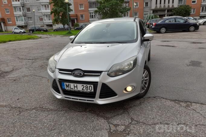 Ford Focus 3 generation Hatchback 5-doors