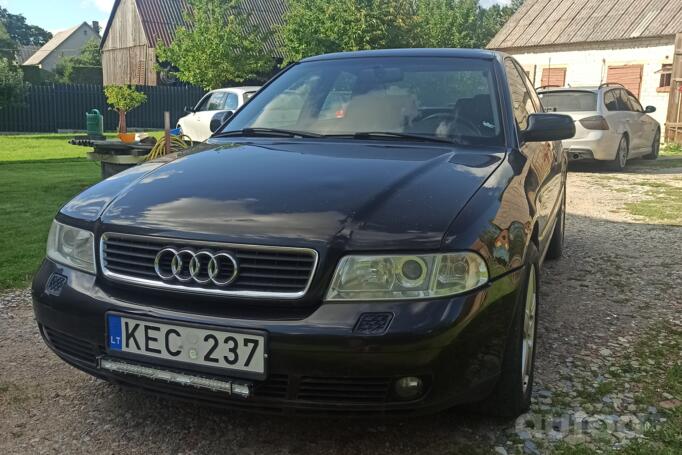 Audi A4 B5 [restyling] Sedan