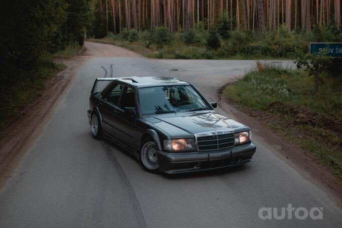 Mercedes-Benz 190 (W201) 1 generation