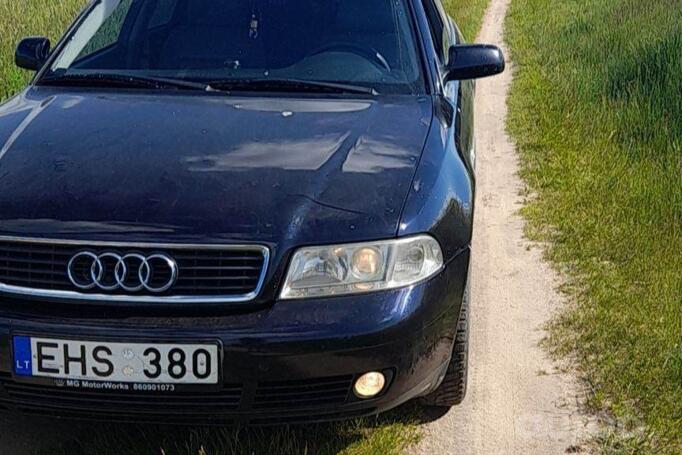Audi A4 B5 Avant wagon 5-doors