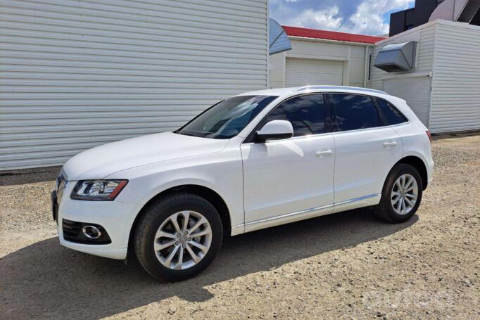 Audi Q5 8R Crossover