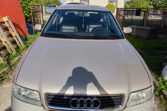 Audi A4 B5 [restyling] Sedan