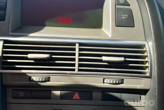 Audi A6 4F/C6 Sedan
