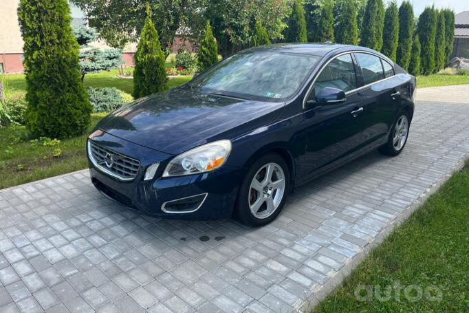 Volvo S60 2 generation Sedan