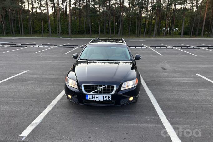 Volvo V70 3 generation wagon