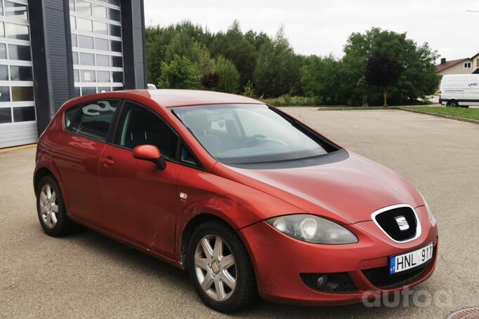 SEAT Leon 2 generation Hatchback 5-doors