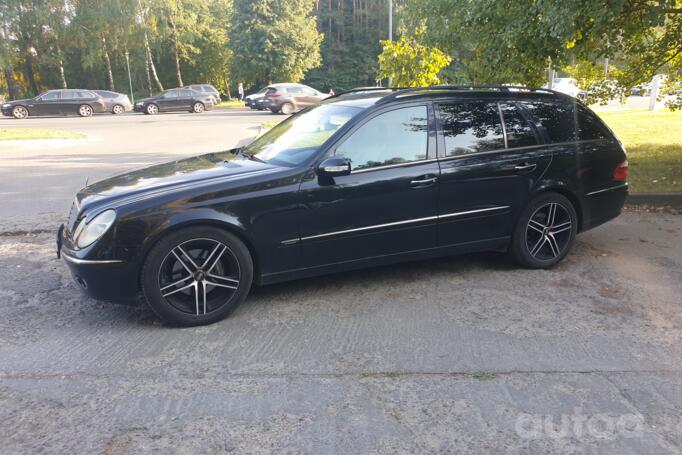 Mercedes-Benz E-Class W211/S211 wagon 5-doors