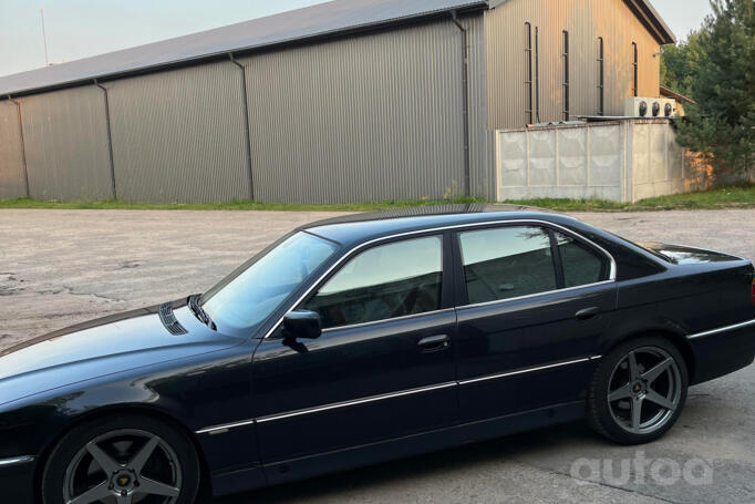 BMW 7 Series E38 Sedan