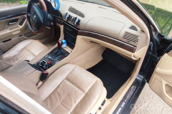 BMW 7 Series E38 Sedan