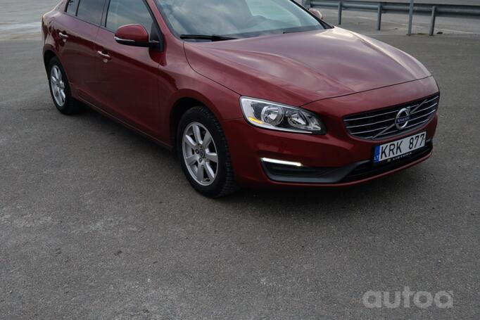 Volvo S60 2 generation [restyling] Sedan 4-doors