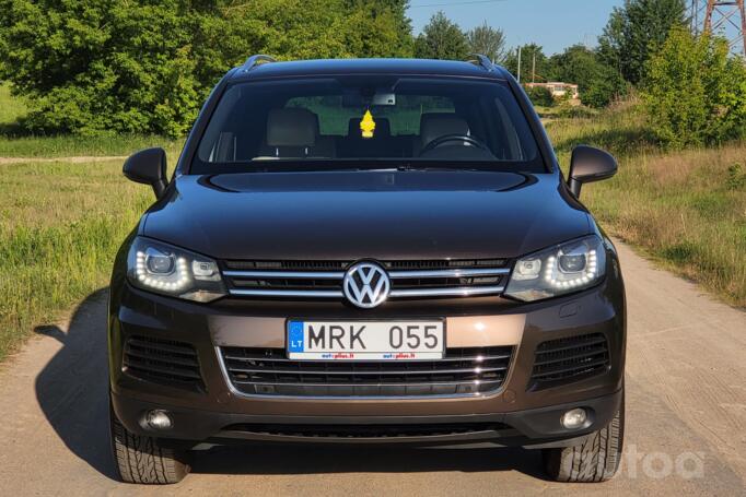 Volkswagen Touareg 2 generation Crossover