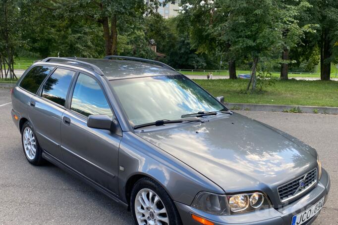 Volvo V40 1 generation [2th restyling] wagon