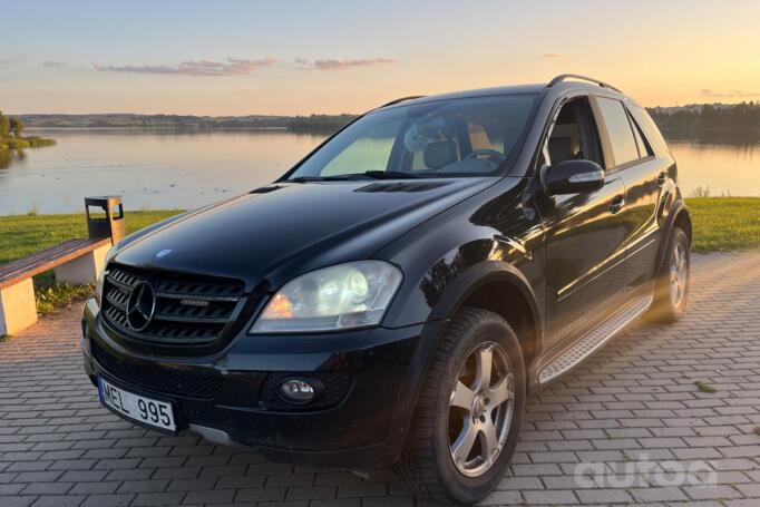 Mercedes-Benz M-Class W164 Crossover 5-doors