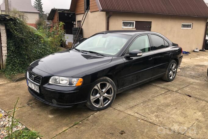 Volvo S60 1 generation [restyling] Sedan