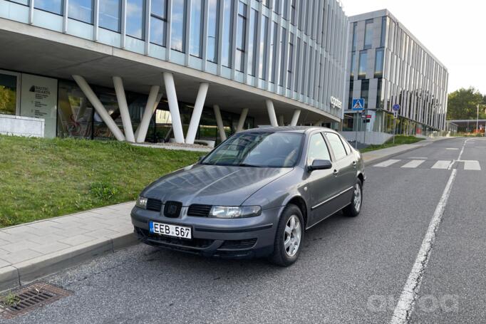 SEAT Toledo 1 generation Liftback