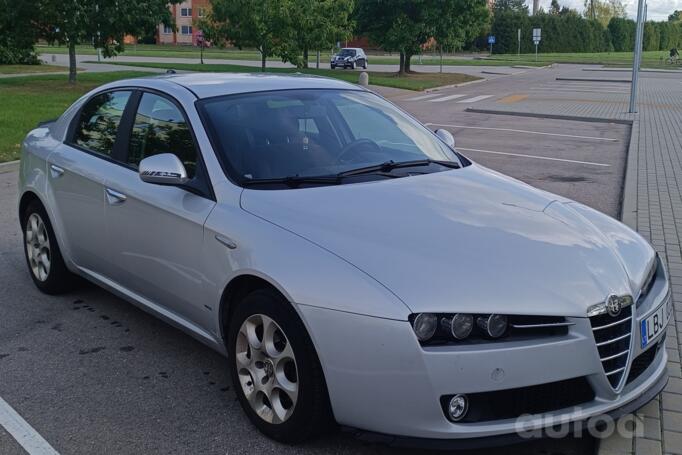 Alfa Romeo 159 1 generation Sedan