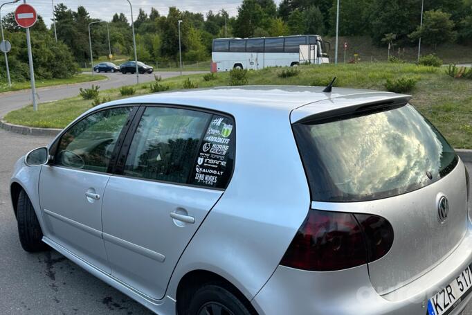 Volkswagen Golf 5 generation Hatchback 5-doors