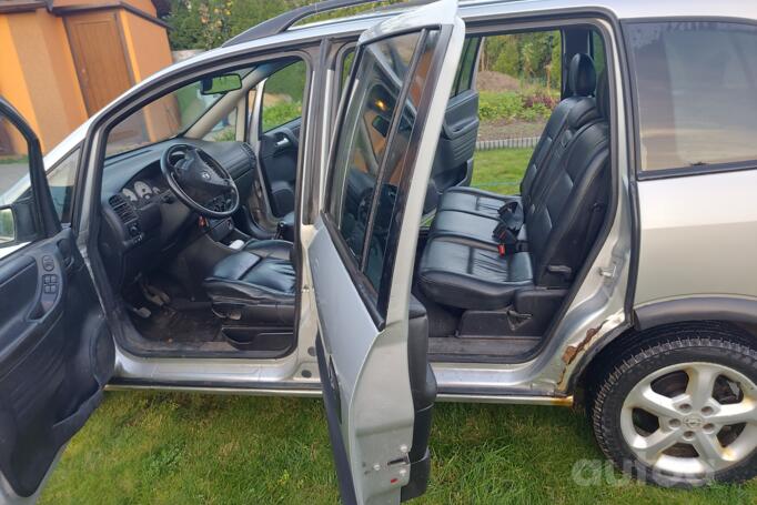 Opel Zafira A Minivan 5-doors
