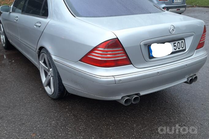 Mercedes-Benz S-Class W220 Sedan