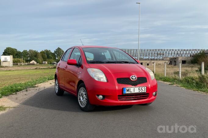 Toyota Yaris 2 generation