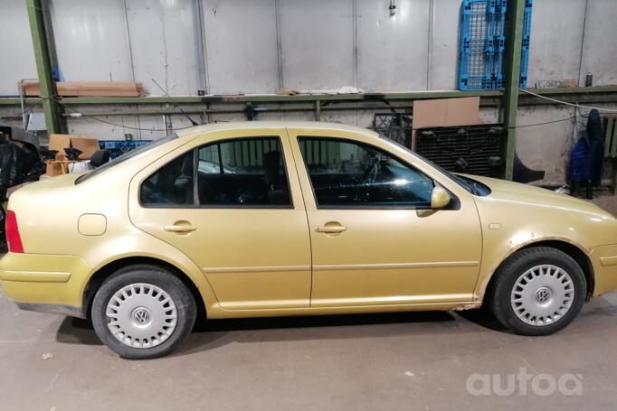 Volkswagen Bora 1 generation Sedan