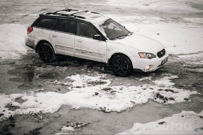 Subaru Outback 3 generation wagon