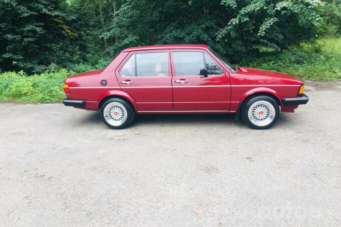 Volkswagen Jetta 1 generation Sedan 4-doors