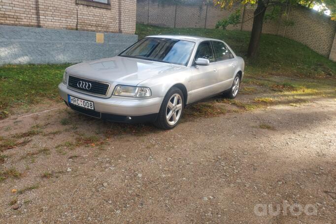Audi A8 D2/4D [restyling] Sedan 4-doors