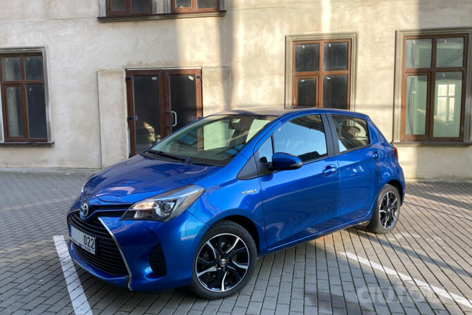 Toyota Yaris XP9 [restyling] Hatchback 5-doors