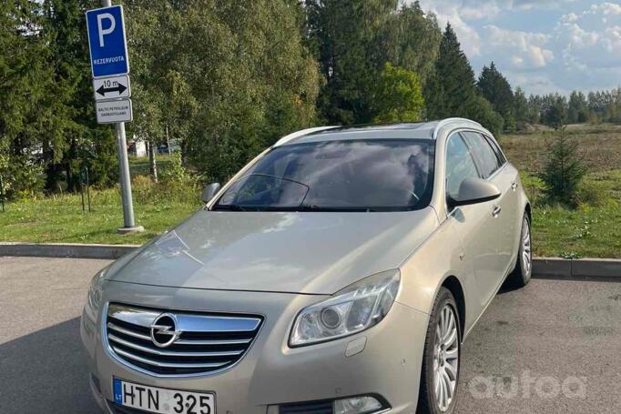 Opel Insignia A Sports Tourer wagon 5-doors