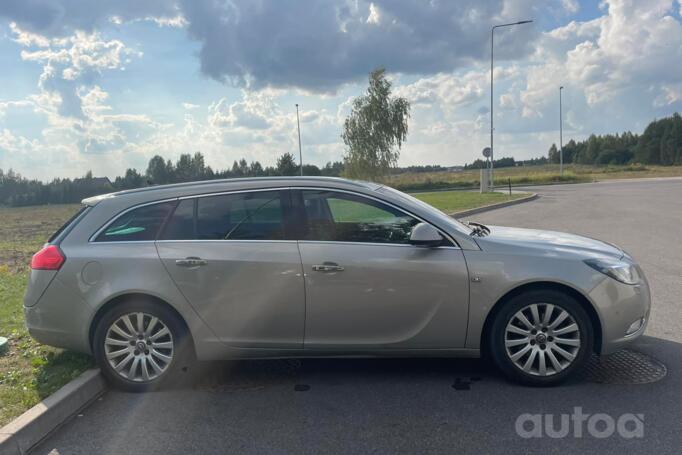 Opel Insignia A Sports Tourer wagon 5-doors