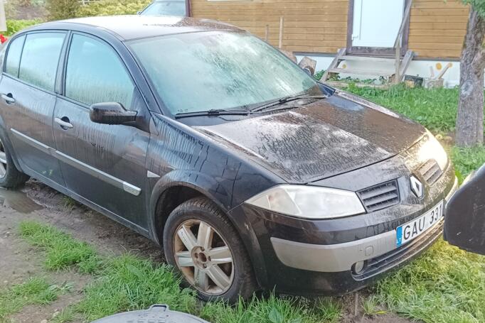 Renault Megane 2 generation Sedan