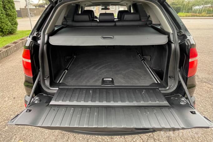 BMW X5 E70 Crossover