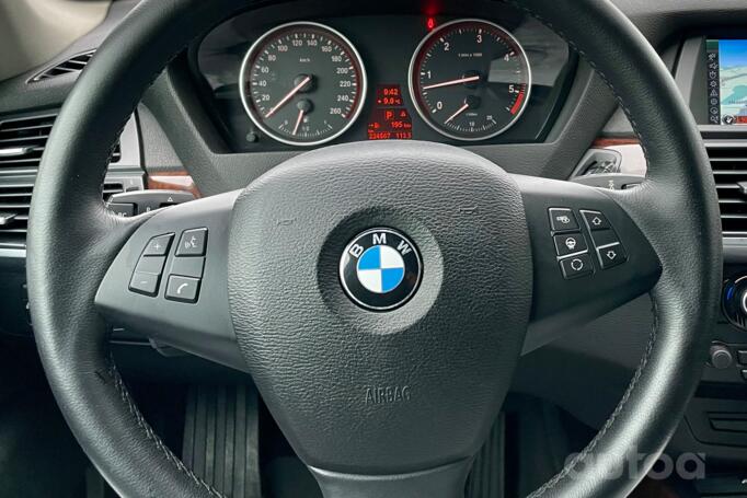 BMW X5 E70 Crossover