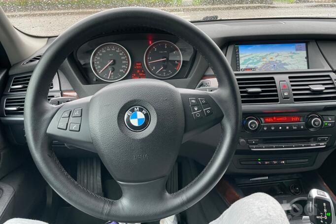 BMW X5 E70 Crossover