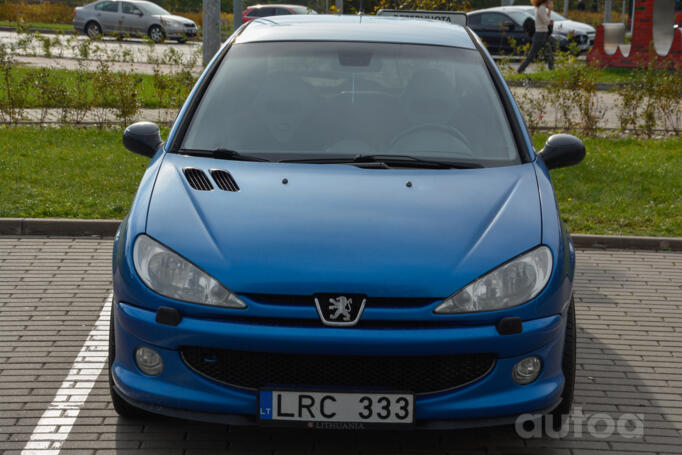 Peugeot 206 1 generation [restyling] Hatchback 3-doors