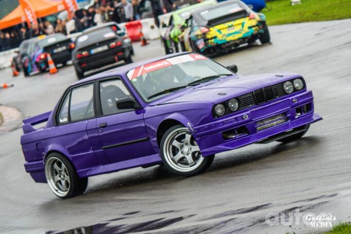 BMW 3 Series E30 [restyling] Sedan