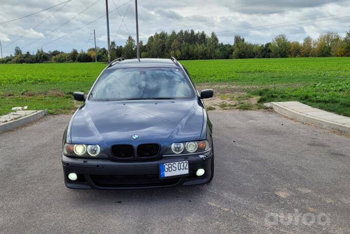 BMW 5 Series E39 Touring wagon
