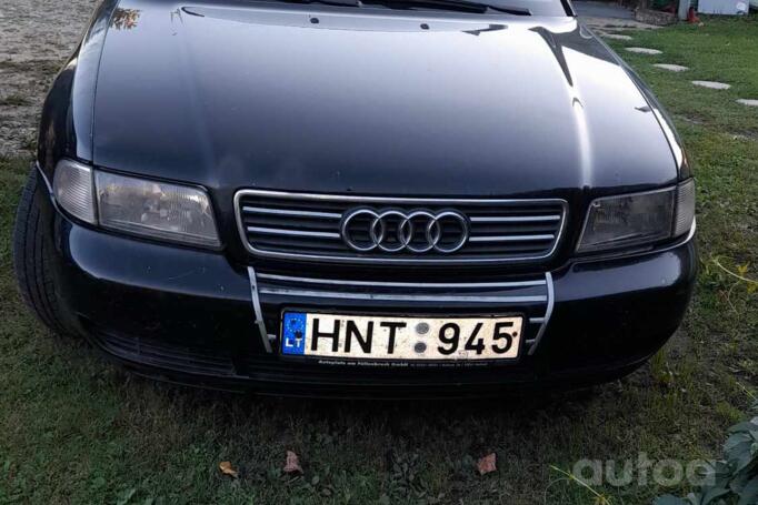 Audi A4 B5 Avant wagon 5-doors