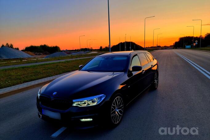 BMW 5 Series G30 Touring wagon