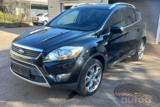 Ford Kuga 1 generation Crossover