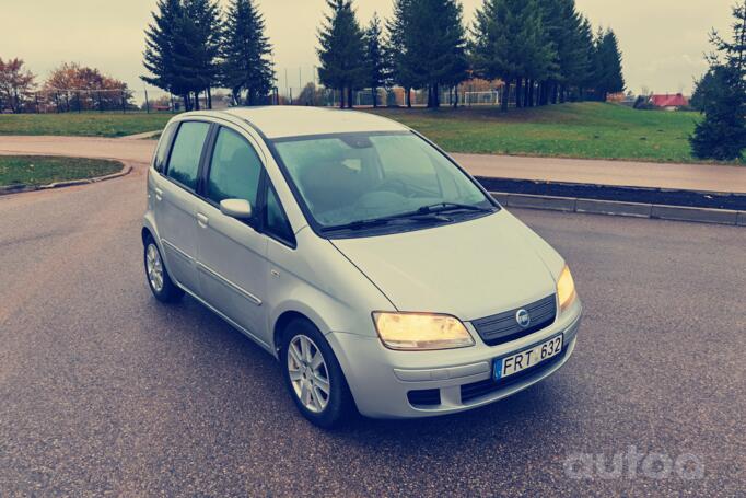 Fiat Idea 1 generation Minivan