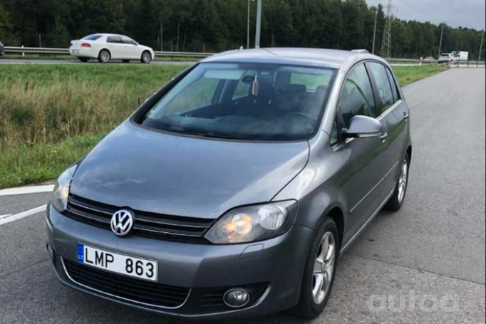 Volkswagen Golf Plus 2 generation