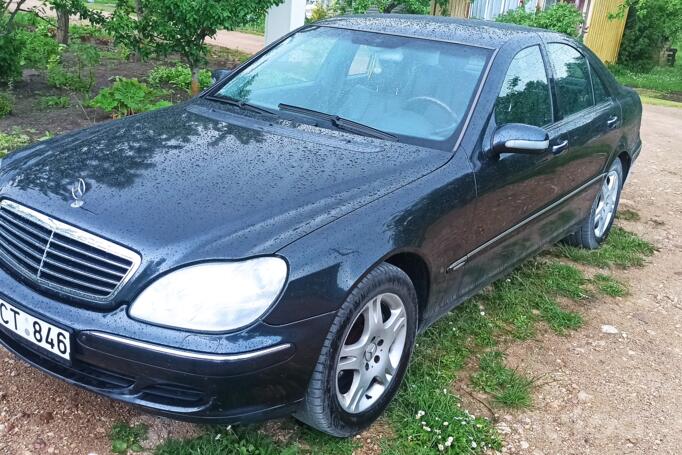 Mercedes-Benz S-Class W220 [restyling] Sedan 4-doors